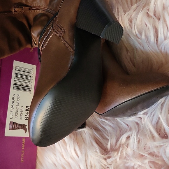 Brand New VINTAGE RAMPAGE KNEE-HI BOOTS-6.5 - Picture 4 of 6